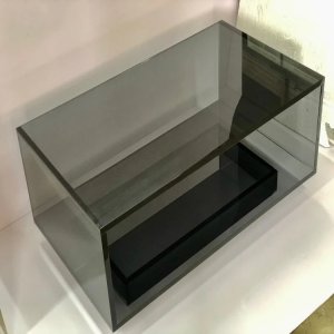 Şeffaf Siyah Akrilik Pleksi Masa